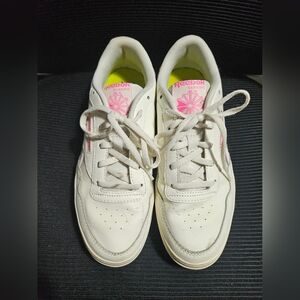 Reebok Classic, Pink and Cream, size 8 women